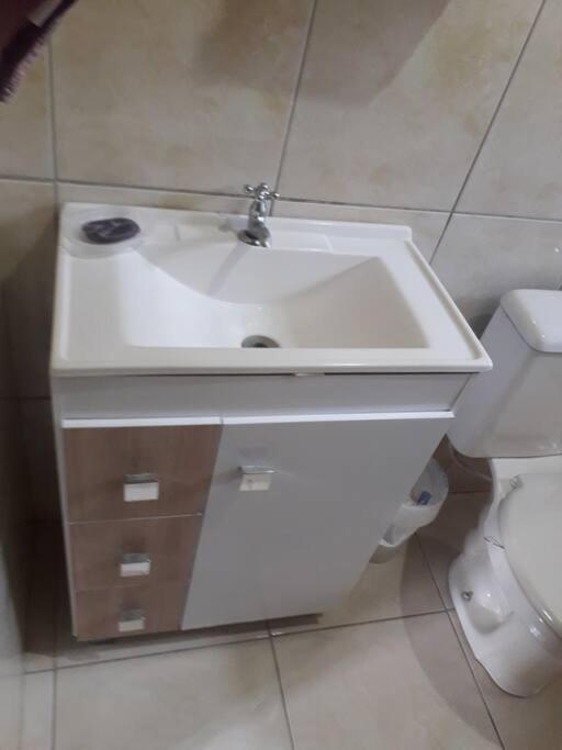 Casa Proximo A Praias, Trilhas E Cachoeiras. 가로파바 외부 사진